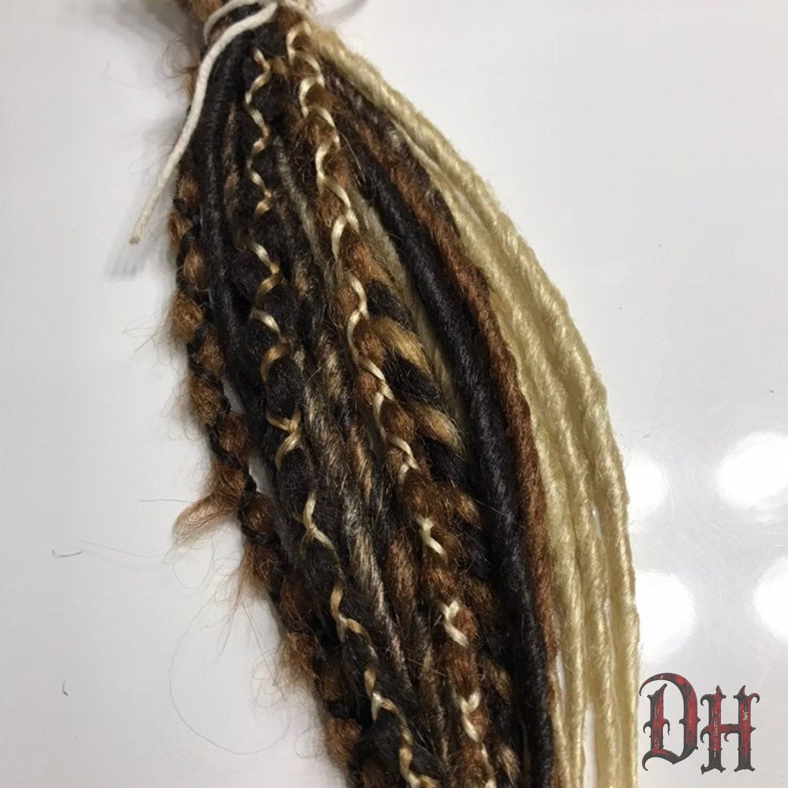 25 SE Mix Dreads Dreadlocks Hair Extensions Blonde Brown Auburn