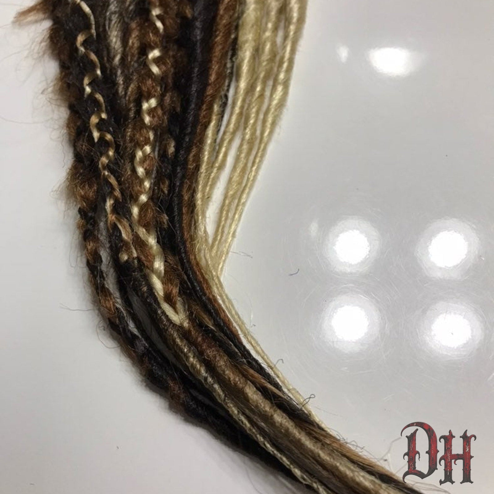 25 SE Mix Dreads Dreadlocks Hair Extensions Blonde Brown Auburn