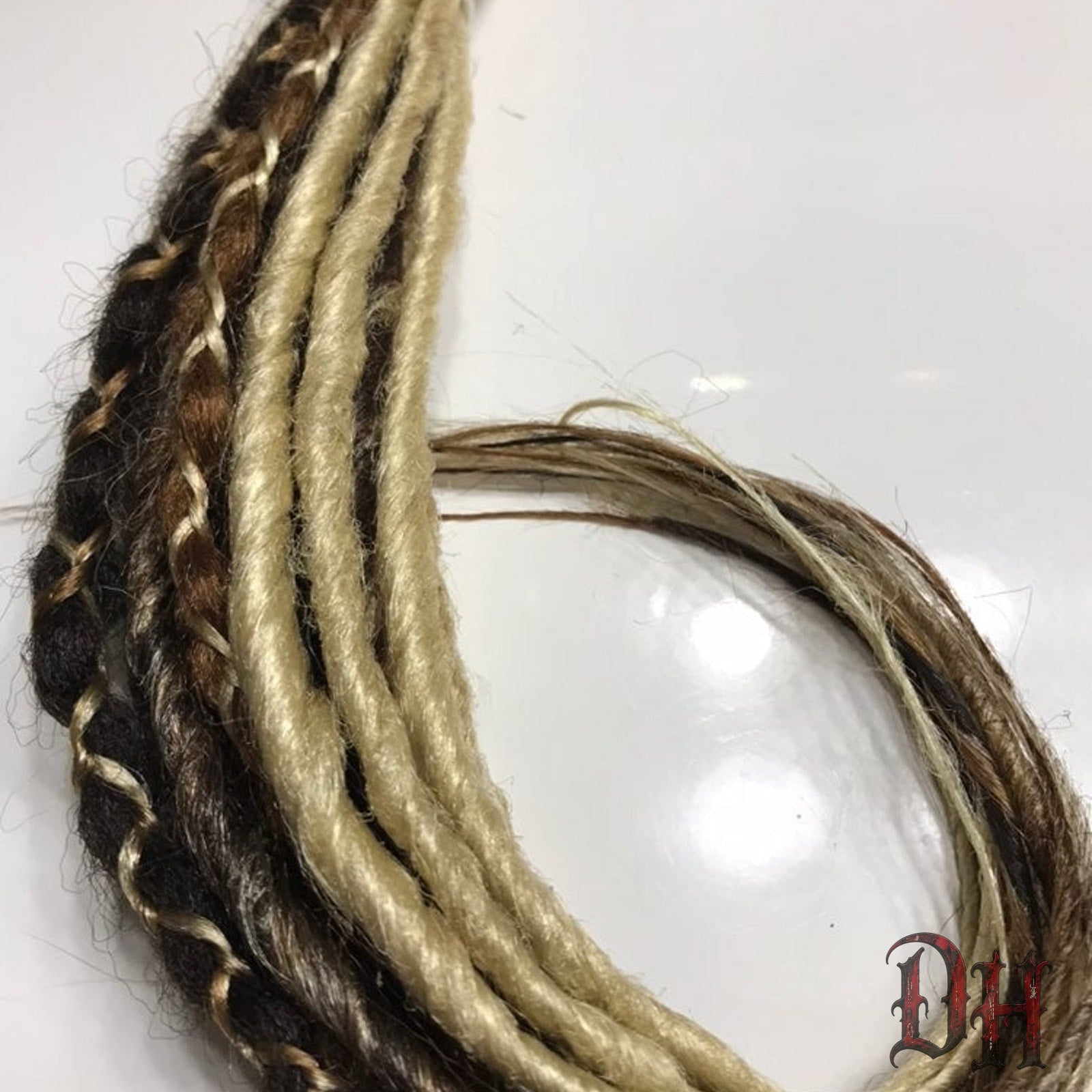 25 SE Mix Dreads Dreadlocks Hair Extensions Blonde Brown Auburn