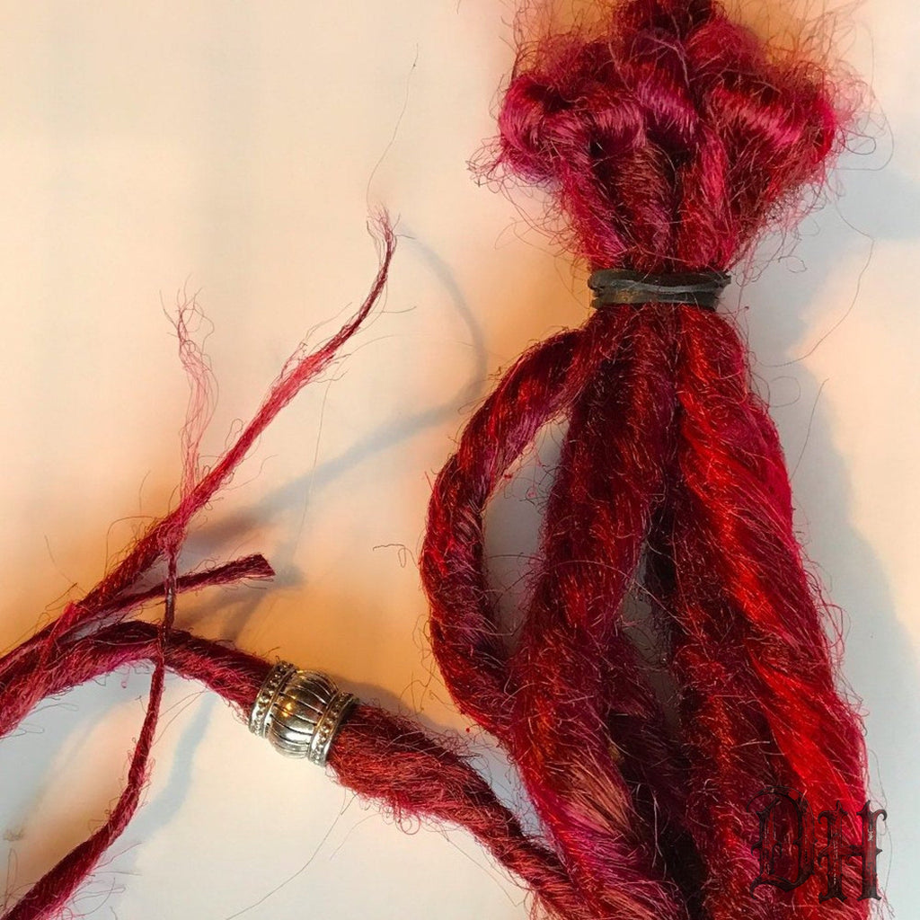 5 SE Single Ended Red Dreads Dreadlocks Hair Extensions w/Charms