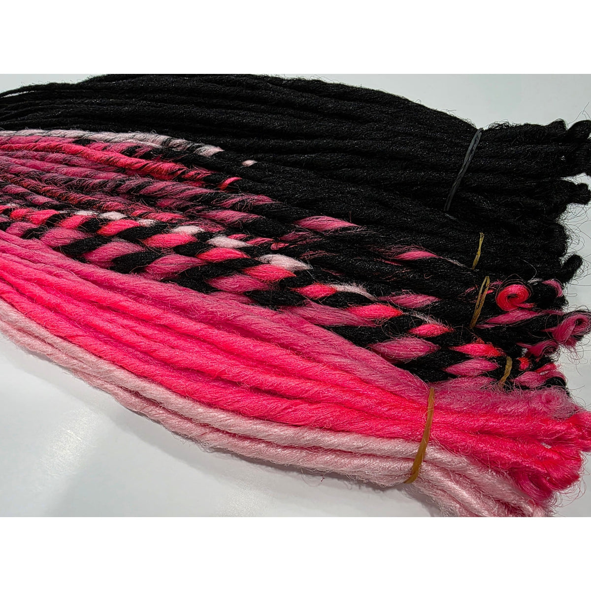 95 SE Single Ended Black & Pink Synthetic Dreads Dreadlocks Hair Extensions